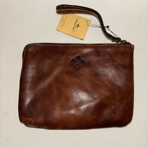 Patricia Nash Cassini Cognac Vintage Distressed Leather Wristlet Clutch Top Zip